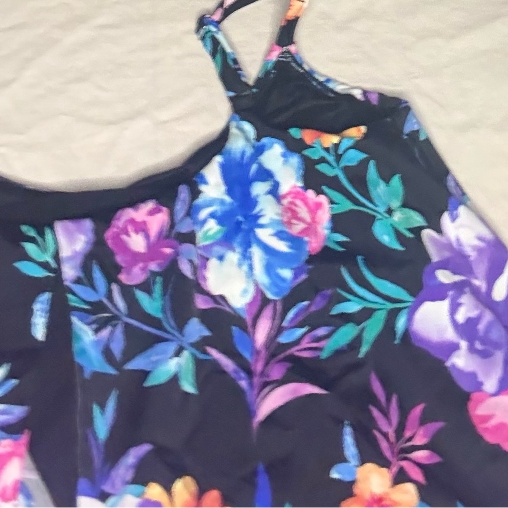 Floral womens One Piece swimsuit - Picture 3 of 6